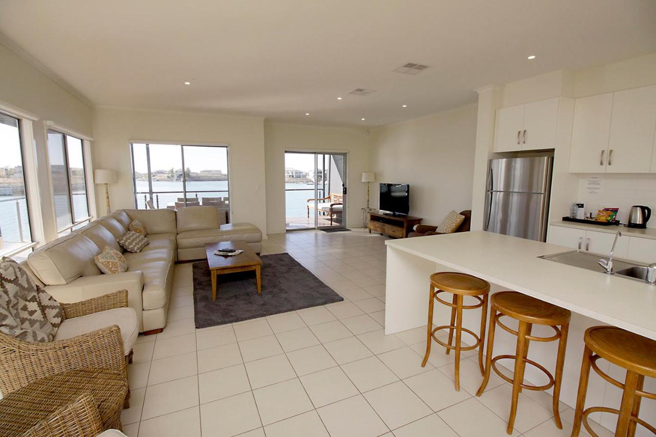 Wallaroo Marina Apartments Екстер'єр фото